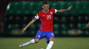 Facebook gives people the power to share and makes the world more open and connected. Video Los Mejores Penales De Charles Aranguiz Jugando Por La Roja En Cancha