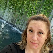 I love pretty women that aren't haters…. Hey girl Hey 👋  💗🩷✨🎀💅🏽💫🙂‍↔️😉