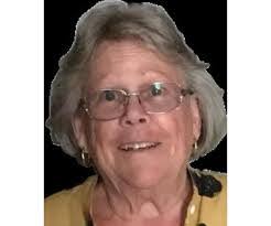 Evangeline Bennett's Instagram, Twitter & Facebook