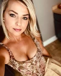 Jeanette Mcwhorter's Instagram, Twitter & Facebook