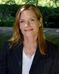 Donna Kramer's Instagram, Twitter & Facebook