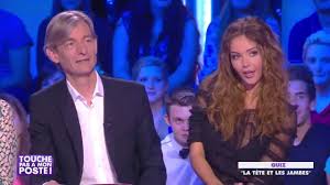 Recevez une alerte dès qu'une vidéo est disponible. Nabilla Benattia Joue Au Quiz La Tete Et Les Jambes Dans Tpmp Youtube