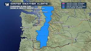 A special public avalanche warning covers a widespread area for the mountains of eastern british columbia and western alberta. What S Behind An Avalanche Warning Weathernation