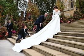 We did not find results for: Disenador De Origen Peruano Elaboro Vestido De Novia De La Princesa Eugenia