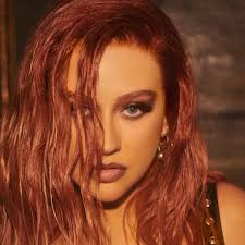 Christina Aguilera Talks Going Back to Her 'Roots' at the 2021 Latin  GRAMMYs (Exclusive)