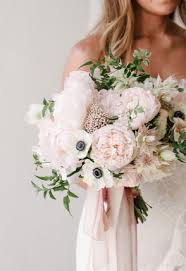 Fresh Yourself With Http Www Labella Figura Com Mom Love Motherofthebride Gowns Wedding Anemone Bouquet Wedding Wedding Wedding Flowers
