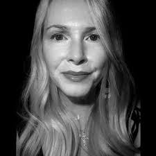 Denise Dula (@girlyhippiegirl)