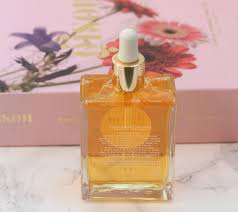 Finding a shampoo that doesn't dry out my naturally curly hair isn't easy. Lifestyle Make Up Skincare Haircare Another Kind Of Beauty Blog