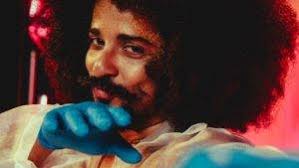 TodosPelaCultura apresenta a live da cantora Amanda Santi