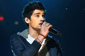 If you're new here, don't forget to smash that like & subscribe button for more mens hair related content on the #blumaan. Zayn Malik Wasn T Supposed To Have A Beard When He Was In One Directio Vanity Fair