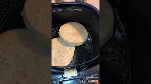 If you prefer them more well done cook longer, if you prefer them with a bit of pink, cook for a little bit less time. How Do You Cook Frozen Turkey Burgers In An Airfryer