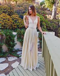 Un nouvel air de pureté et de délicatesse se dégage de cette rafraîchissante robe bohème. 1001 Idees Robe Demoiselle D Honneur Boheme Sur La Route Du Chic