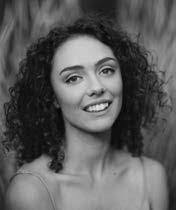 Michelle Karis's Instagram, Twitter & Facebook