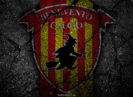 Benvenuti nella twitter page ufficiale del benevento calcio. Benevento Logo Arte Serie A Soccer Squadra Di Calcio Benevento Calcio Asfalto Texture Squadra Di Calcio Foto Di Calcio Calcio