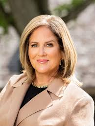 Home — Kim Ulmer, RE/MAX Solid Gold Realty (II) Ltd., Brokerage