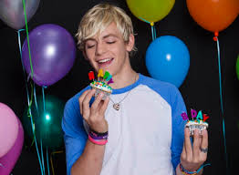 Ross Lynch Photos 63 Of 65 Last Fm