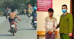 Bạn có những cảm nhận tự hào gì về truyền thống 90 năm đoàn thanh niên cộng sản hồ chí minh? Thiáº¿u Nien 15 Tuá»•i Tay Cáº§m Dao Phong Lá»£n Lai Xe May Báº±ng Chan Phap Luáº­t Viá»‡t Giáº£i Tri