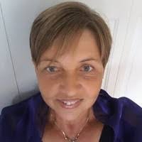 Violet Cartwright's Instagram, Twitter & Facebook