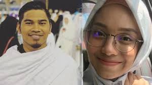 Menjadi kontroversi hangat tahun lalu, terdahulu pu abu dikatakan telah menceraikan bekas isterinya. Pu Abu Do You Think Marriage Is A Joke