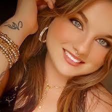 Candace Danzy's Instagram, Twitter & Facebook