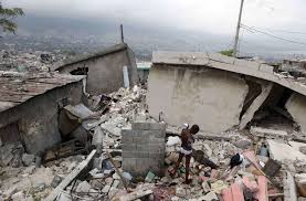 Ce tremblement de terre rappelle celui du 12 janvier 2010 d'une magnitude 7 sur l'échelle de richter avait été à l'origine de la mort de plus de 200 000 personnes, de plus de 300 000 blessés et de plus d'un million de sans abris. 12 Seismes Depuis 2004 Ont Fait Plus De 600 000 Morts
