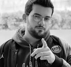 batuhan ünal (@kuzeybatuu)