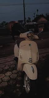 Pin Oleh Maria Bianca Matias Matias Di Vespa Kendaraan Vespa Gaya Remaja