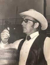 Dixie Sampson's Instagram, Twitter & Facebook