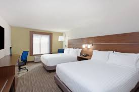 We have 54 holiday inn locations with hours of operation and phone number. Holiday Inn Express West Los Angeles Ab 150 2 1 2 Bewertungen Fotos Preisvergleich Kalifornien Tripadvisor