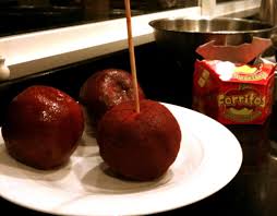 Dip shot glass rim in lime juice, than in tajin seasoning. How To Make Candy Apples With Chamoy And Tajin Hno At