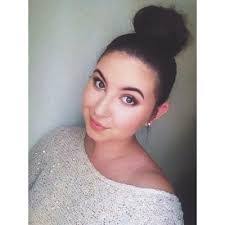 Jillian Christine's Instagram, Twitter & Facebook