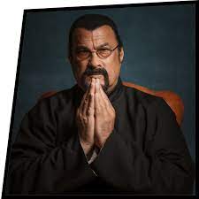 He earned several black belts in martial arts and choreographed movie fight scenes for actors such as sean connery. Steven Seagal Im Vienna Comic Con Interview Ein Botschafter Des Friedens Beyond Pixels