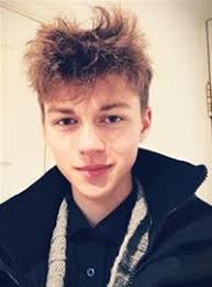 Aelodau Senedd Ieuenctid Cymru Cyntaf