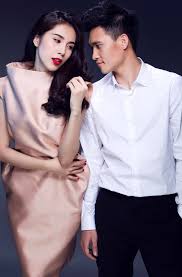 Ca sĩ thủy tiên đã khiến người hâm mộ không khỏi tự hào khi thực hiện kêu gọi quyên góp hơn 177 tỷ đồng ủng hộ đồng bào miền trung. Thá»§y Tien Va Nhá»¯ng Láº§n Keu Gá»i Sá»' Tiá»n Tá»« Thiá»‡n Khá»§ng Giup NgÆ°á»i Khá»'n Kho
