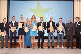 A fan page dedicated to the world's hottest track athlete, alica schmidt. Bayernstar 2017 Wurzburg Liefert Prachtigen Gala Rahmen Fur Bayerns Beste Bayerischer Leichtathletik Verband E V Blv