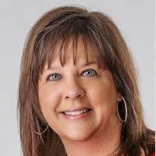 Holly Guidry's Instagram, Twitter & Facebook