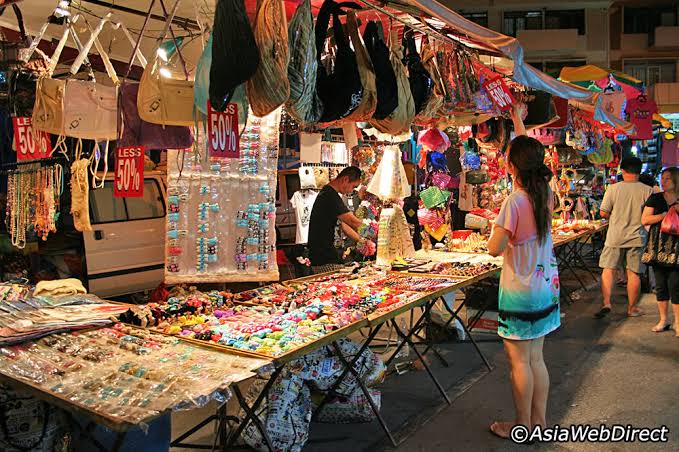 Mga resulta ng larawan para sa Petaling Jaya Night Market"