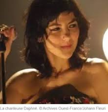 DAPHNÉ « Dix fleurs d'amour de Barbara »