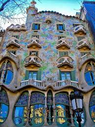 Pick up your included smart guide which walks you through this spectacular example of gaudi's architectural style. Casa Batllo De Gaudi Barcelona Gaudi Antoni Gaudi Gaudi Architecture