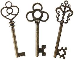 Our antique skeleton key selection will this strong and durable iron skeleton key is designed to work as a master key for interior mortise and rim locks. Amazon Com Mixed Set Of 30 Large Skeleton Keys With Antique Style Bronze Brass Skeleton Castle Dungeon Pirate Keys For Birthday Party Favors Mini Treasure Toy Gifts Medieval Middle Ages Theme Arts Crafts