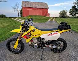 Suzuki-drz400sm-yellow-fall-2019-2 Suzuki Yellow Fall