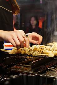 The diversity of food you find there is to die for. Omoide Yokocho Tiny Yakitori Restaurants Nearby Shinjuku Station Food Favorite Recipes Japanese