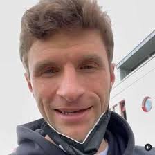 Check out his latest detailed stats including goals, assists, strengths & weaknesses and match ratings. Fc Bayern Munchen Themenseite