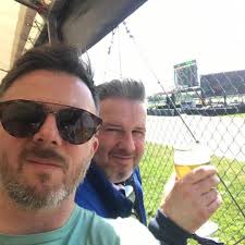 Armabeton c'est du ferraillage, de l'outillage et bien d'autres encore.  Mais avant tout Armabeton, c'est eux : Serge, Sébastien et Samuel Dorval.  Parce qu'après tout cette société c'est tout d'abord une histoire