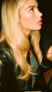 Zaina Ali (zainaaliz2551)