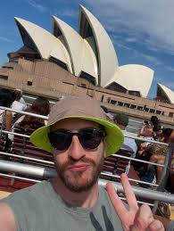 👨🏼‍⚕️🩺