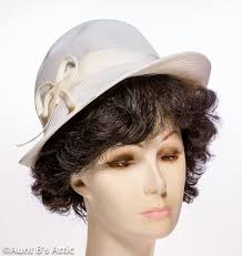 Vintage 90's Kangol Design clarissa Ladies Wht Woven Trilby Stylish Summer  Hat