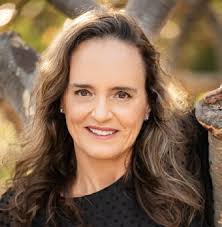 INDUSTRY ENGAGEMENT AND STUDENT PROFESSIONAL DEVELOPMENT PROGRAM