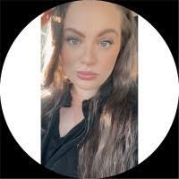 Alyssa Baer's Instagram, Twitter & Facebook