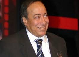 Jun 17, 2021 · تقاضى أول أجر له بعد مشاركته في فيلم «الناظر» وكان 600 جنيه، ورسب في امتحان التاريخ في المرحلة الإعدادية، بسبب مشاركته في مسلسل «رجل من زمن العولمة» مع الفنان القدير صلاح السعدني.، ØµÙˆØ±Ø© ØµÙ„Ø§Ø­ Ø§Ù„Ø³Ø¹Ø¯Ù†ÙŠ Ù…Ø¹ Ø²ÙˆØ¬ØªÙ‡ ÙˆØ§Ø¨Ù†ØªÙ‡ Ø¸Ù‡ÙˆØ± Ø¨Ø¹Ø¯ ØºÙŠØ§Ø¨ Ø·ÙˆÙŠÙ„ Ø®Ø¨Ø± ÙÙŠ Ø§Ù„ÙÙ†